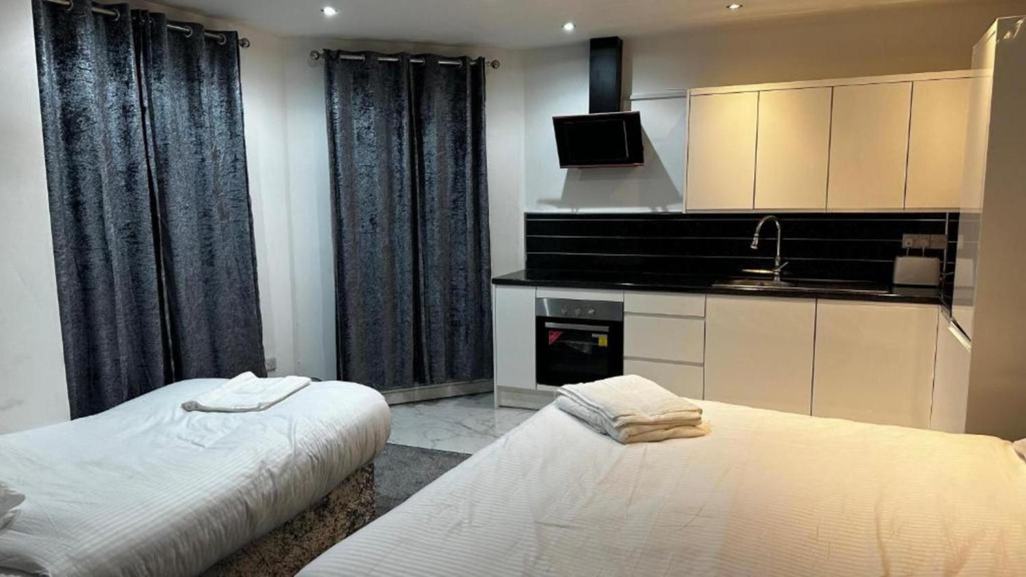 Oyo The Pleasant House Hotel Manchester Buitenkant foto