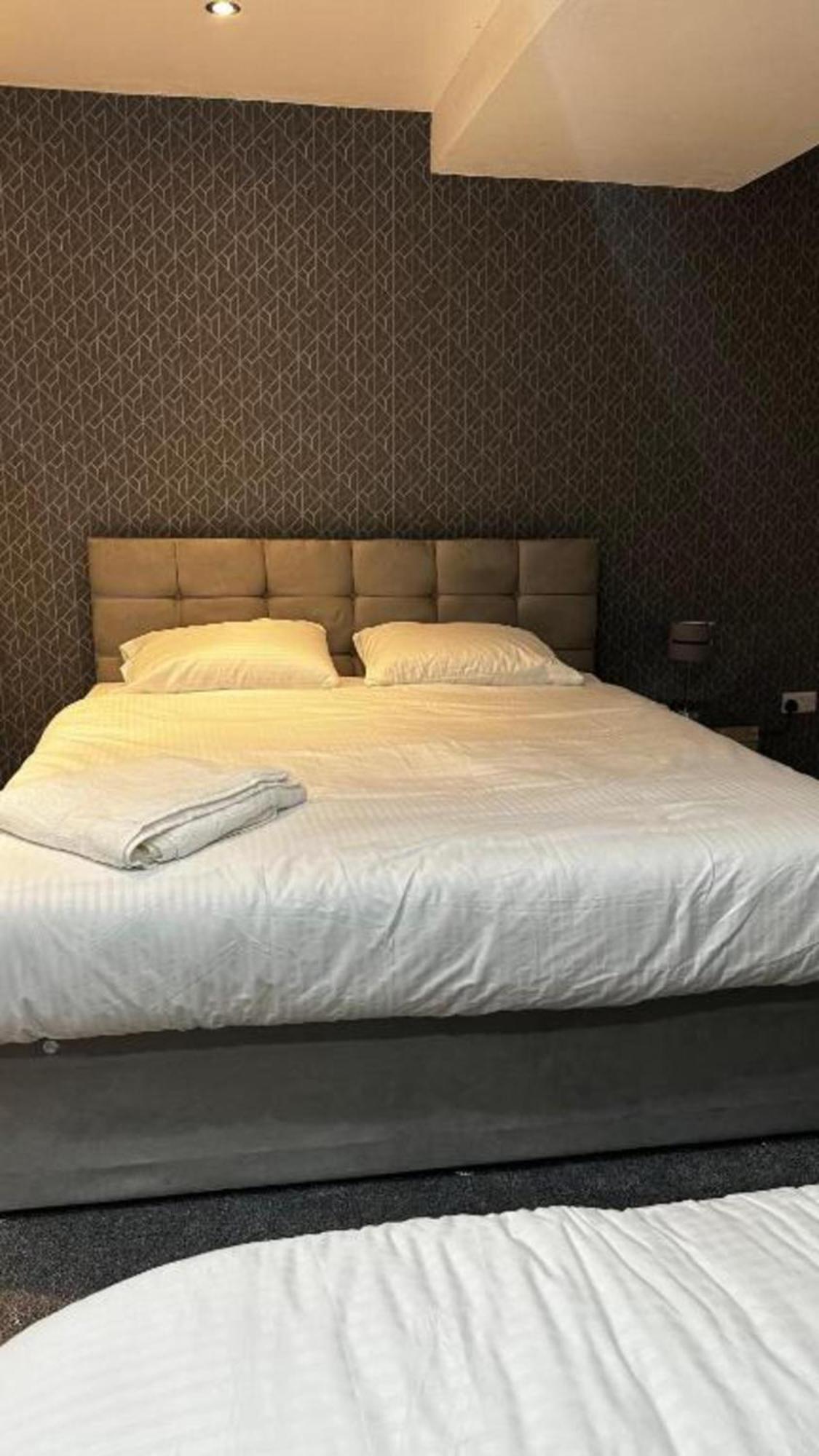 Oyo The Pleasant House Hotel Manchester Buitenkant foto